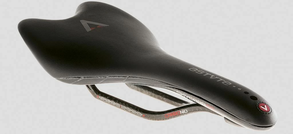 Astute Skycarb SR Carbon Zadel 3 Astute Skycarb SR Carbon Zadel